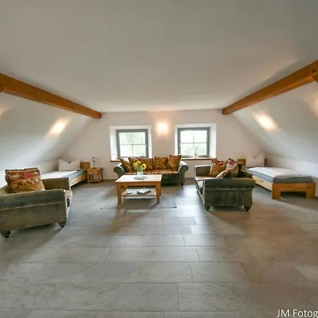 Apartment Dreiurtshof 3