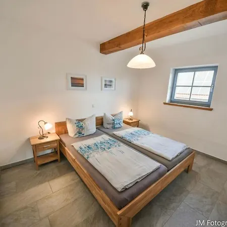 Apartment Dreiurtshof 3 Remplin